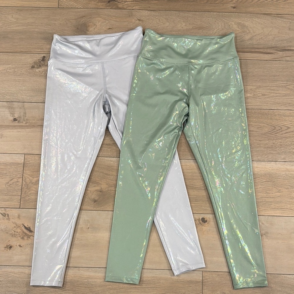 Forever 21 Women’s Iridescent leggings tight- set of 2 Green Silver
